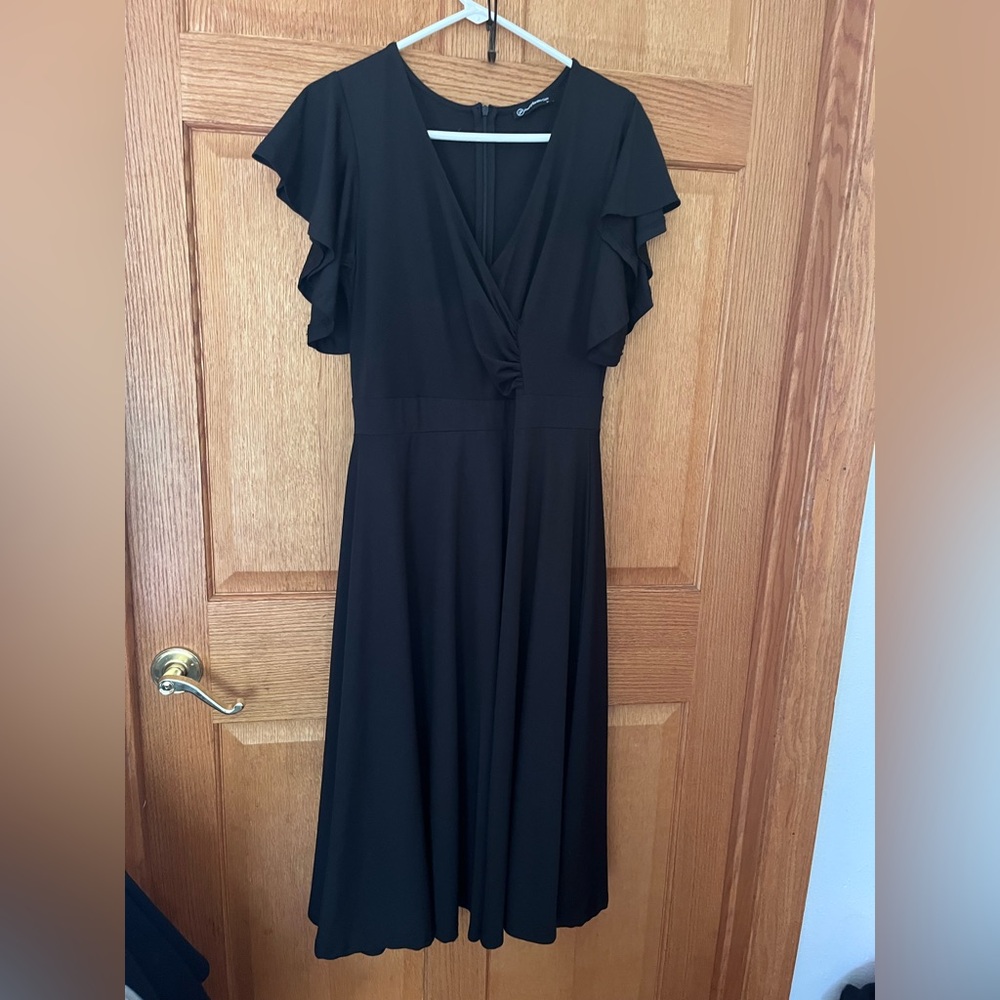 Pretty garden chic black wrap top full maxi skirt